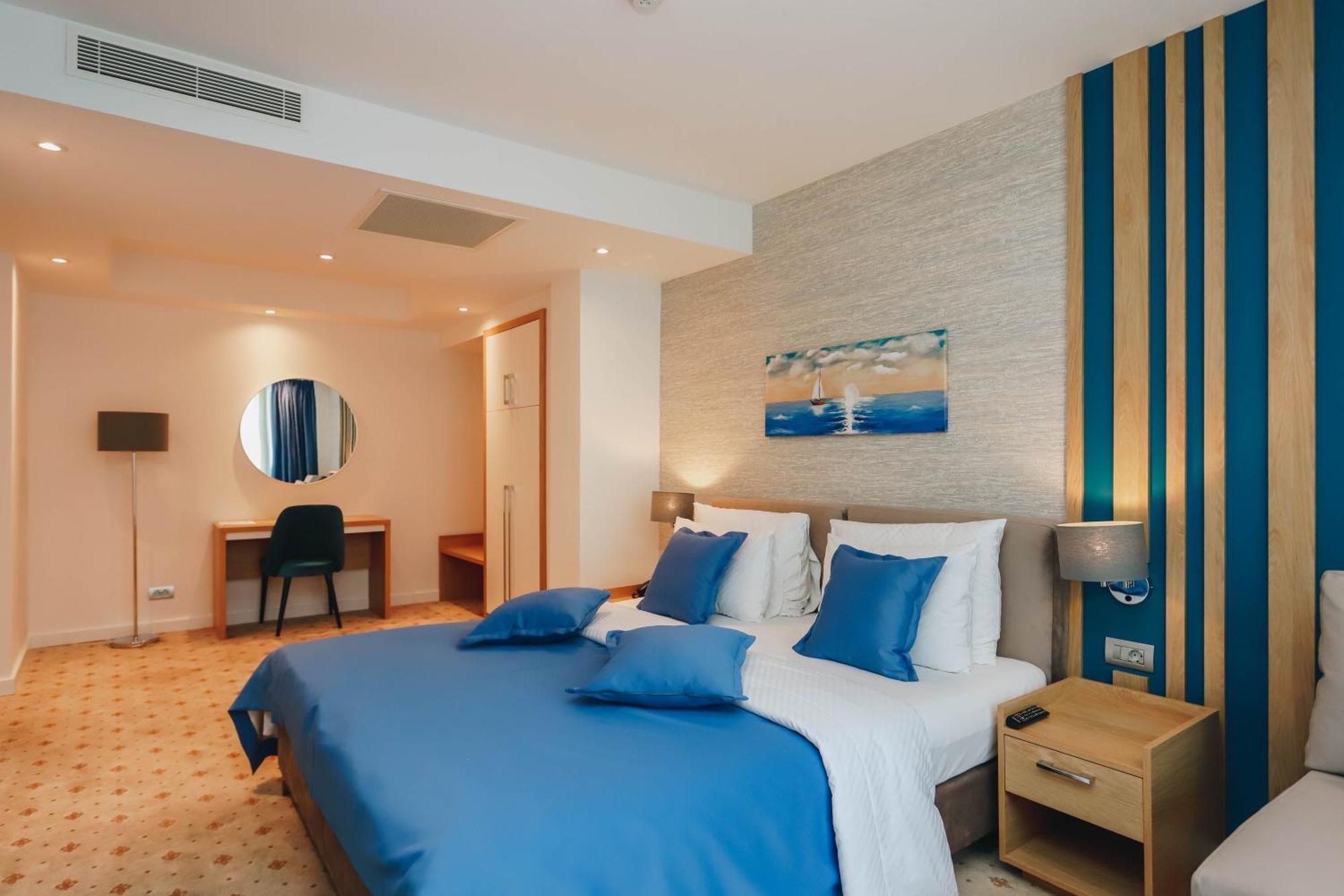 Hotel Montenegro Budva Eksteriør bilde
