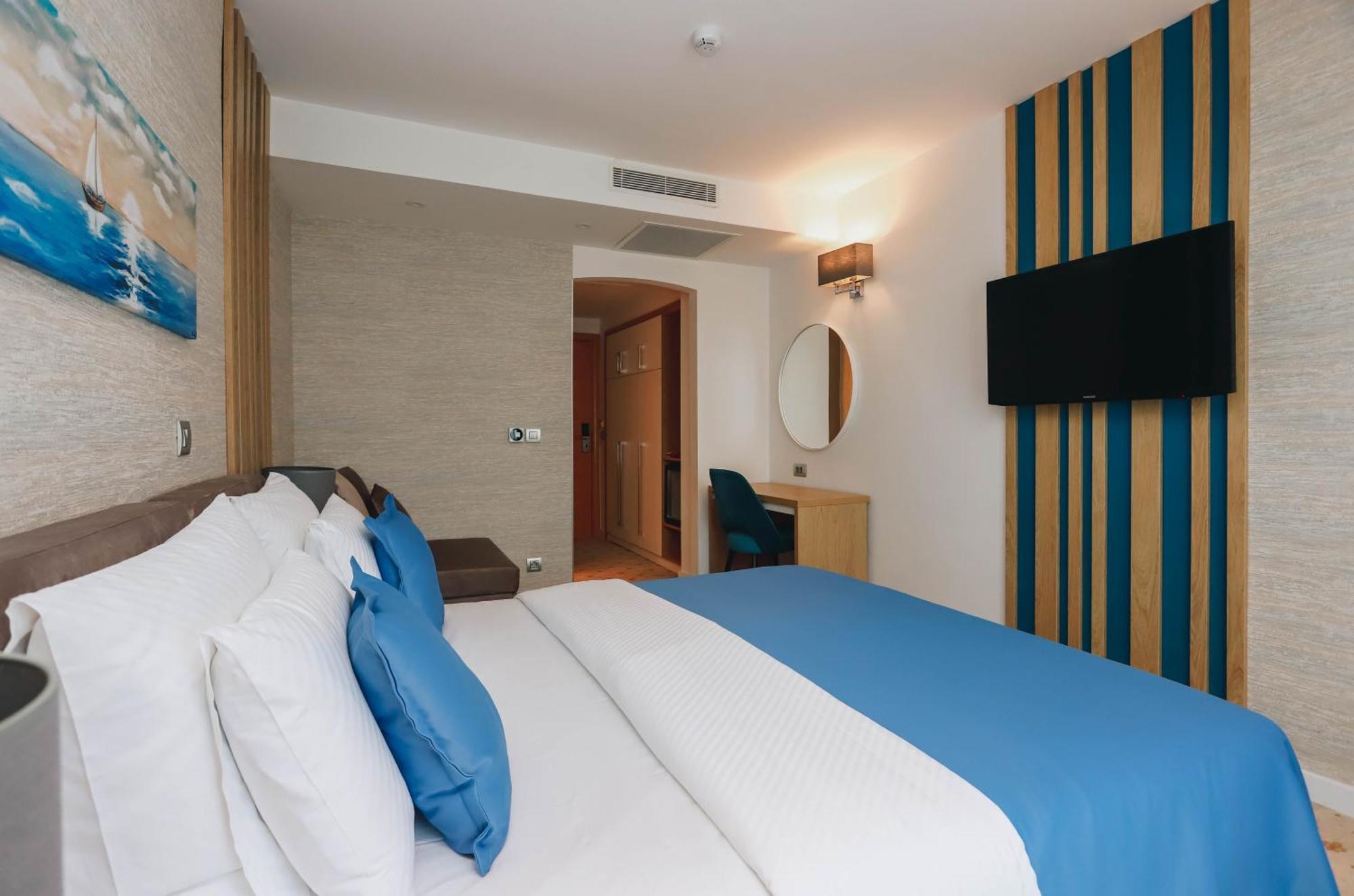 Hotel Montenegro Budva Eksteriør bilde